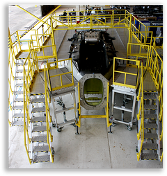 UH-60S_Phase_Maintenance_Stand